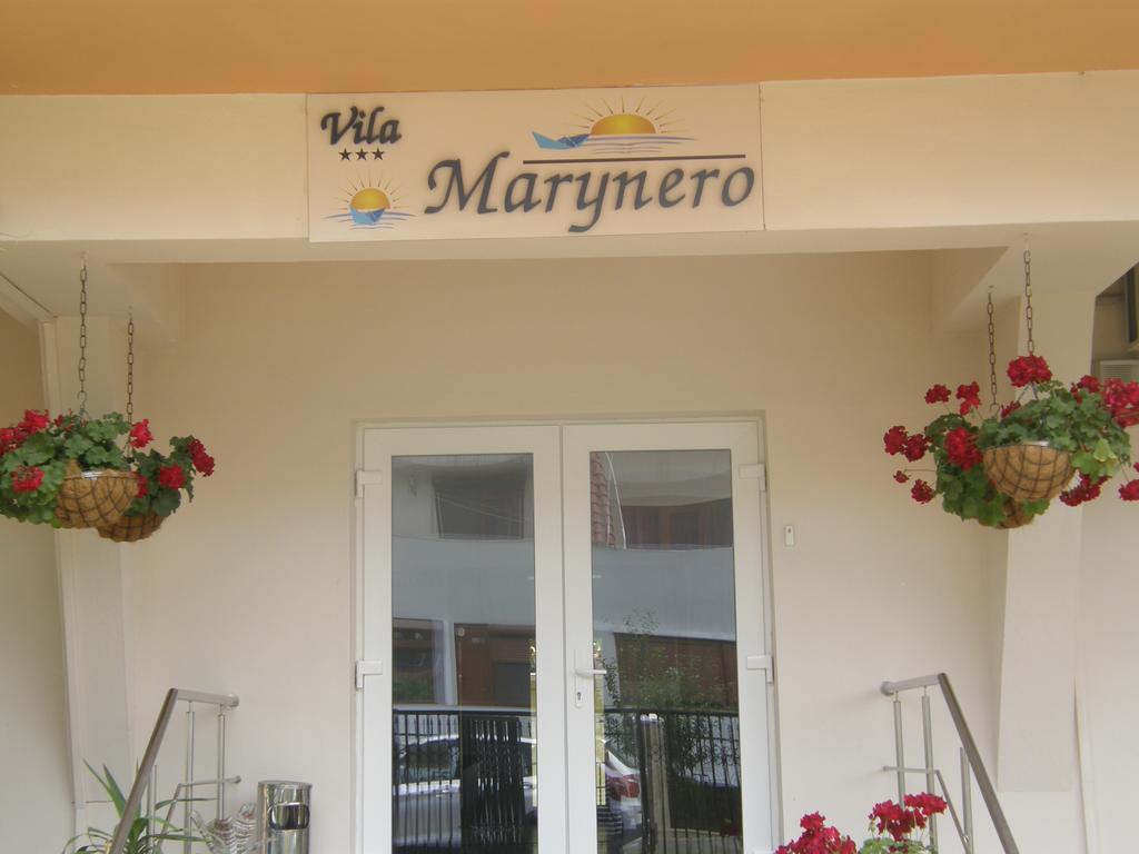 ホテル Marynero ナボダリ エクステリア 写真